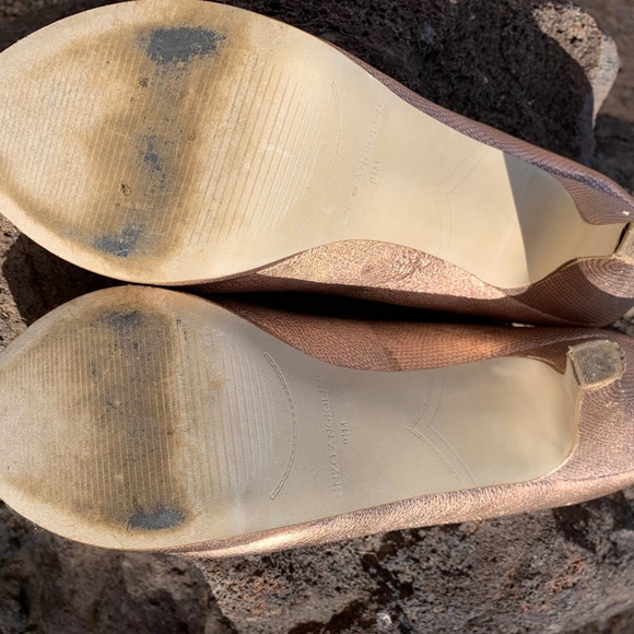 Rose Gold Metallic Enzo Angiolini High Heels - Picture 5 of 5